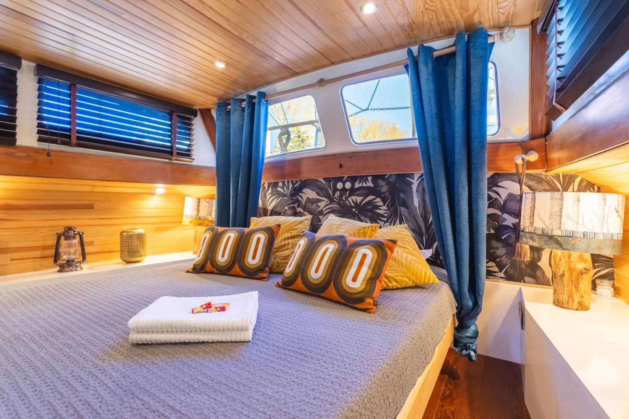 Hotel Bateau Le Nubian Narbona Esterno foto